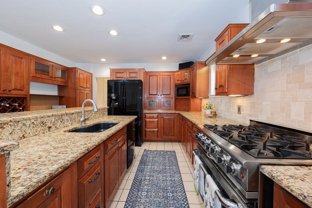 29 Longview Road Falmouth, MA 02556 - Photo 15 of 41 Gallery Image 15