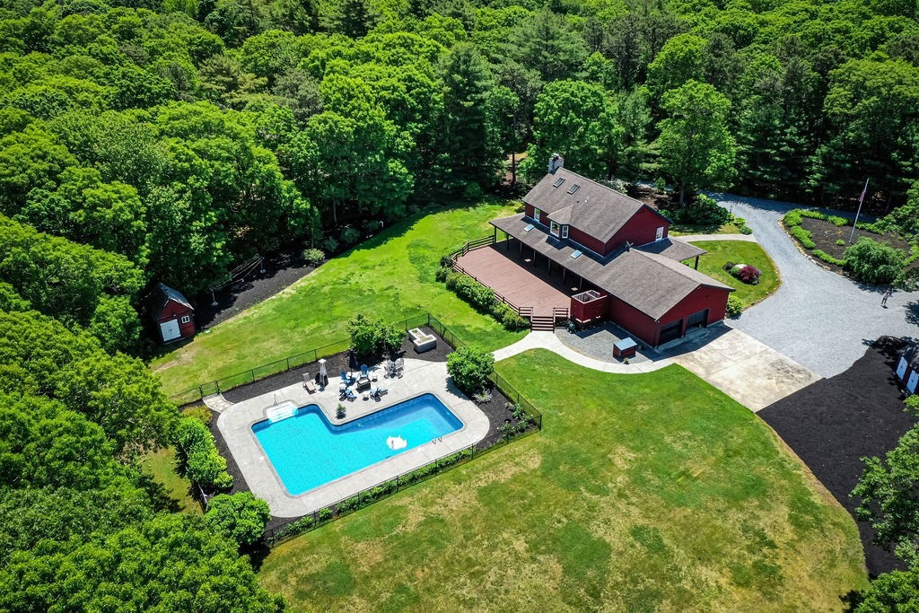 29 Longview Road Falmouth, MA 02556 - Photo 36 of 41 Gallery Image 36