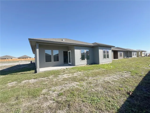 $329,990 | 2107 Fury, Portland, TX 78374