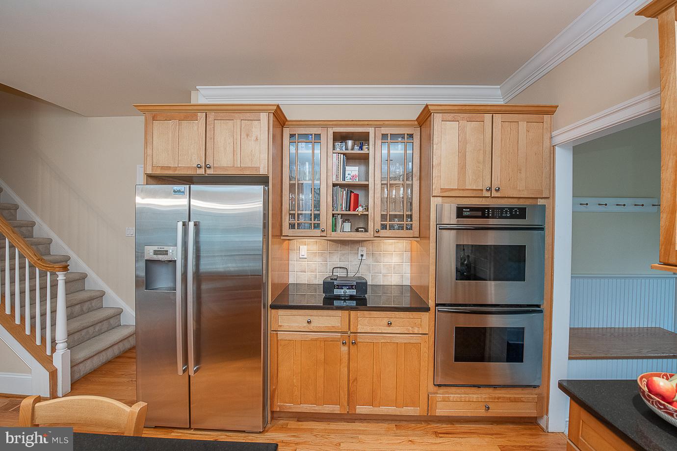 125 South Valley Road Paoli, PA 19301 - Photo 18 of 78 Double ovens and an efficient kitchen work area.