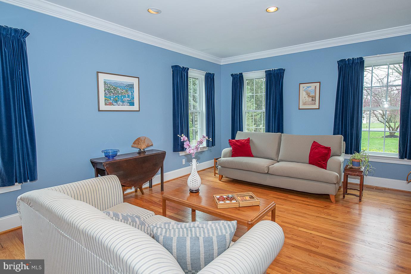 125 South Valley Road Paoli, PA 19301 - Photo 10 of 78 A bright and cheerful living room!