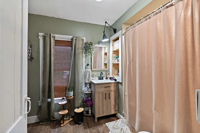 $299,000 | 393 Ferry Street, Hyde Park, VT 05655