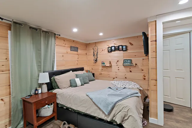 $299,000 | 393 Ferry Street, Hyde Park, VT 05655