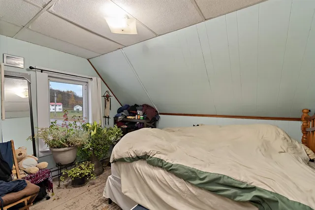 $299,000 | 393 Ferry Street, Hyde Park, VT 05655