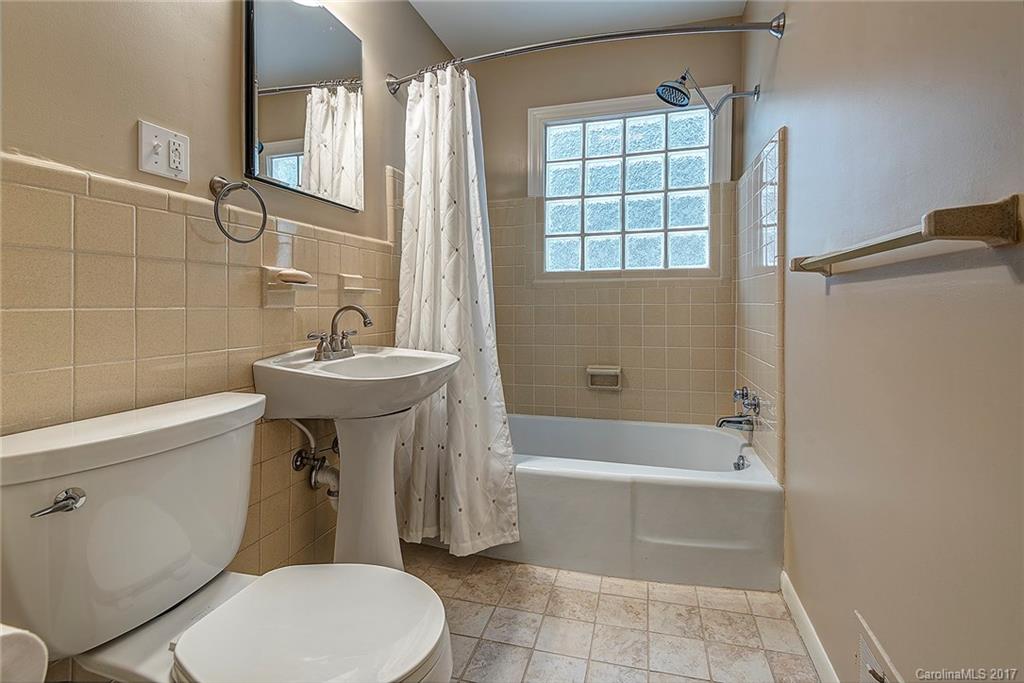 30 Maplewood Road Asheville, NC 28804 - Photo 12 of 24 Gallery Image 12