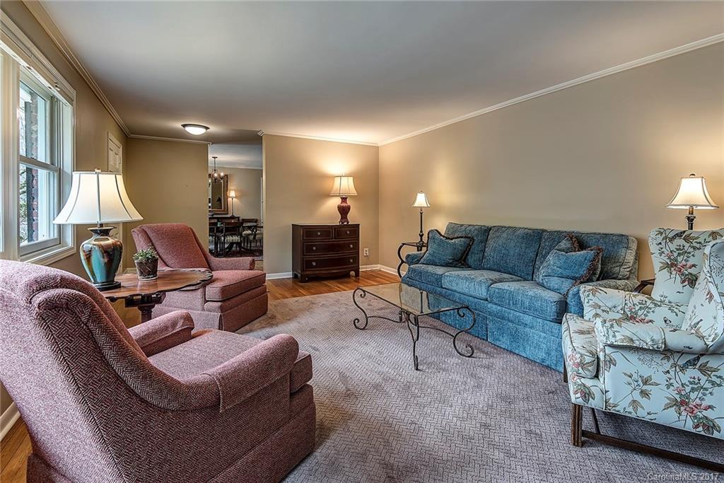 30 Maplewood Road Asheville, NC 28804 - Photo 3 of 24 Gallery Image 3