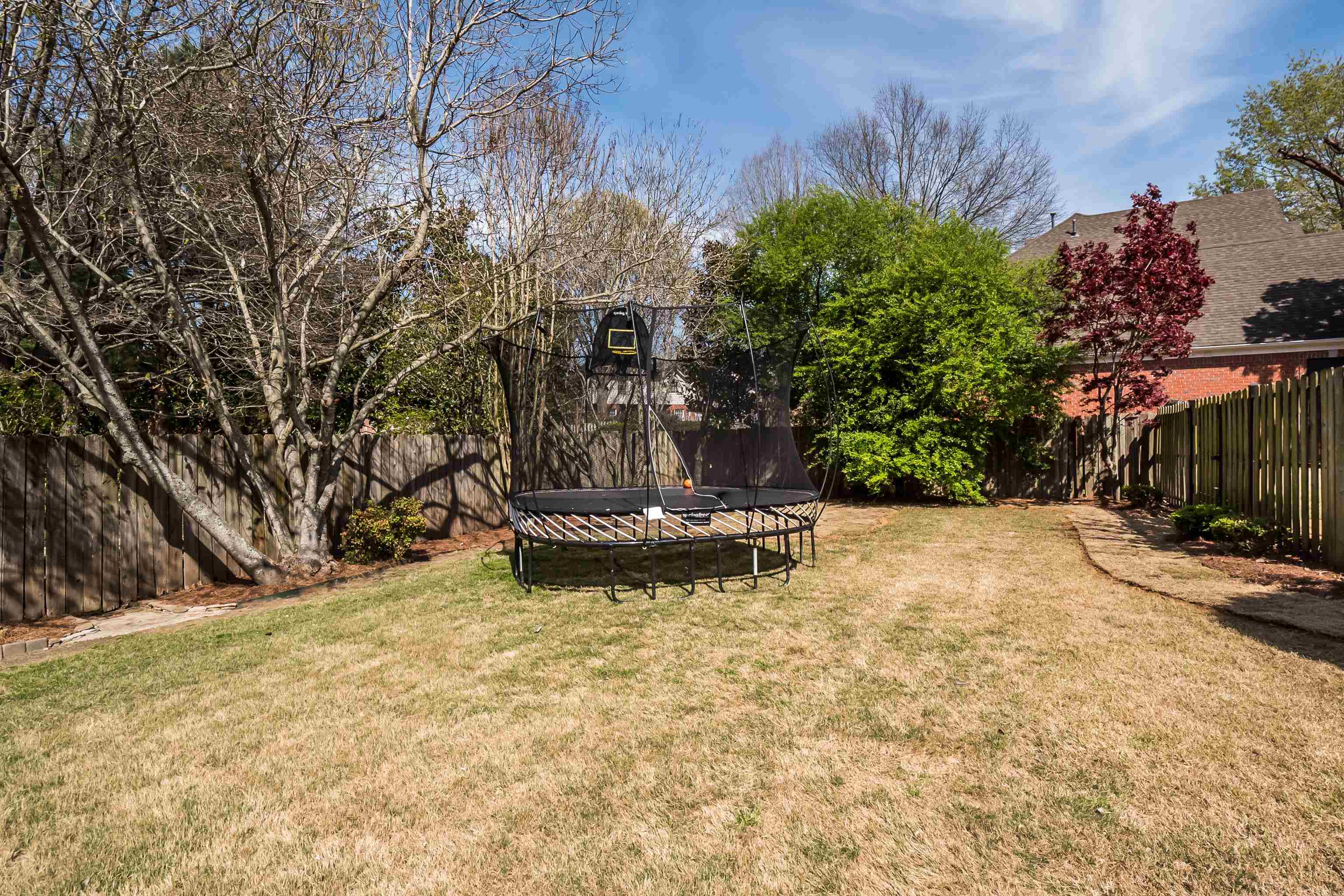 1870 Lonhill Drive Collierville, TN 38017 - Photo 31 of 34 a view of outdoor space with trees