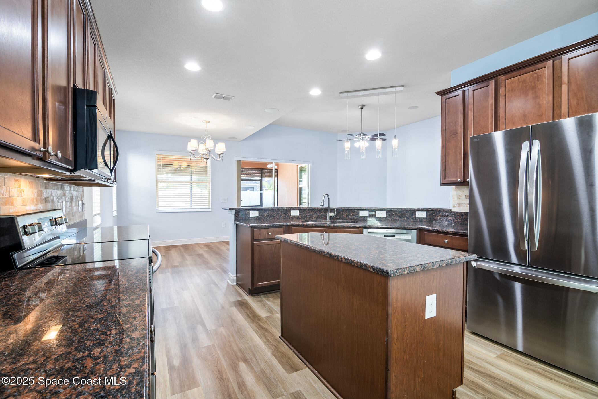 3159 Constellation Drive Melbourne, FL 32940 - Photo 8 of 30 Kitchen