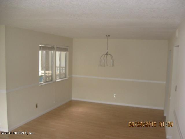 6519 West Newberry Road, Unit 915 Gainesville, FL 32607 - Photo 4 of 24 IMG_4539