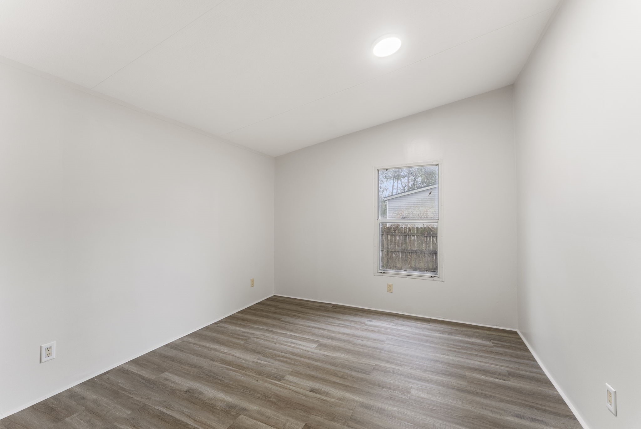 16447 North Emerson Circle Conroe, TX 77306 - Photo 13 of 49