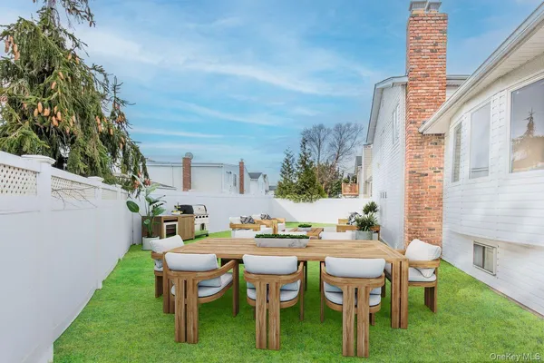 $1,199,000 | 2686 Frances Street, Bellmore, NY 11710