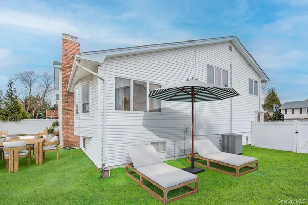 $1,199,000 | 2686 Frances Street, Bellmore, NY 11710