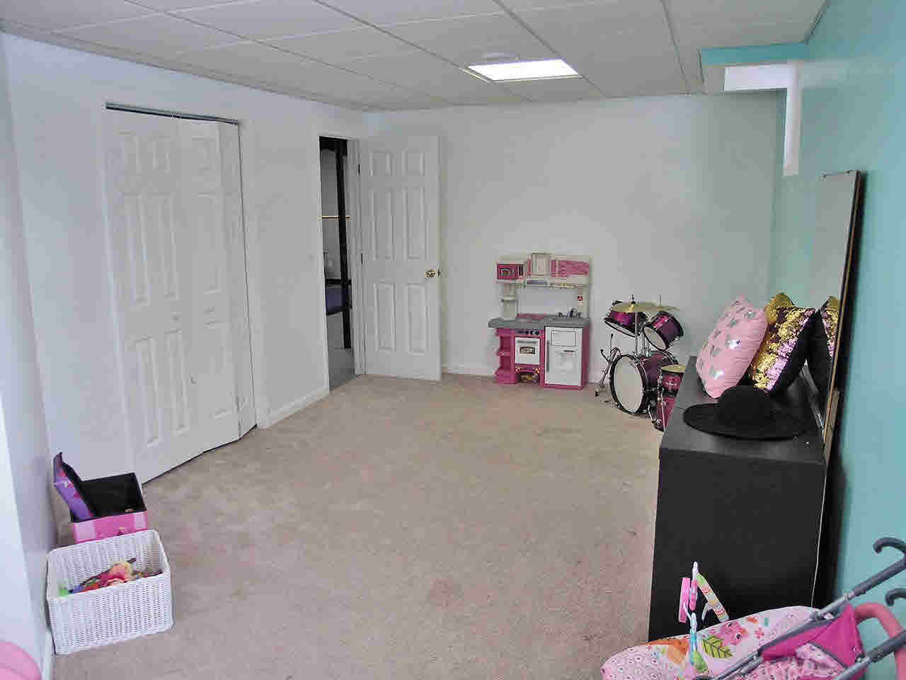923 Thayer Road Ortonville, MI 48462 - Photo 41 of 53 21425487-40.JPG