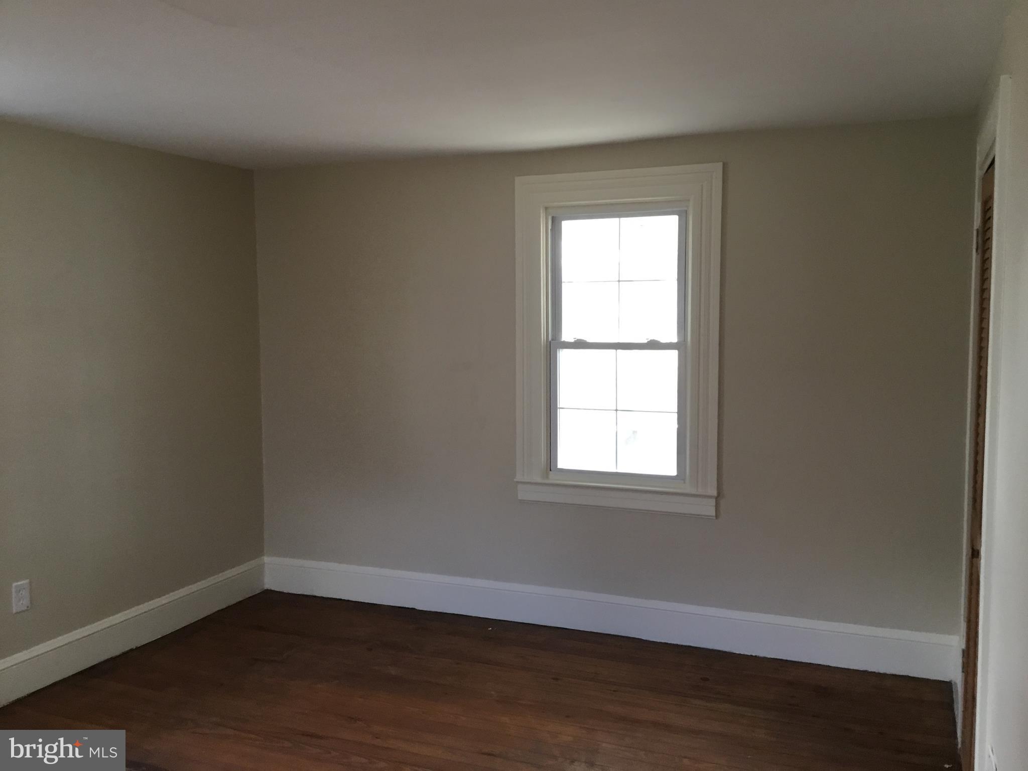 6414 Balls Mill Road Midland, VA 22728 - Photo 5 of 7 Interior (General)