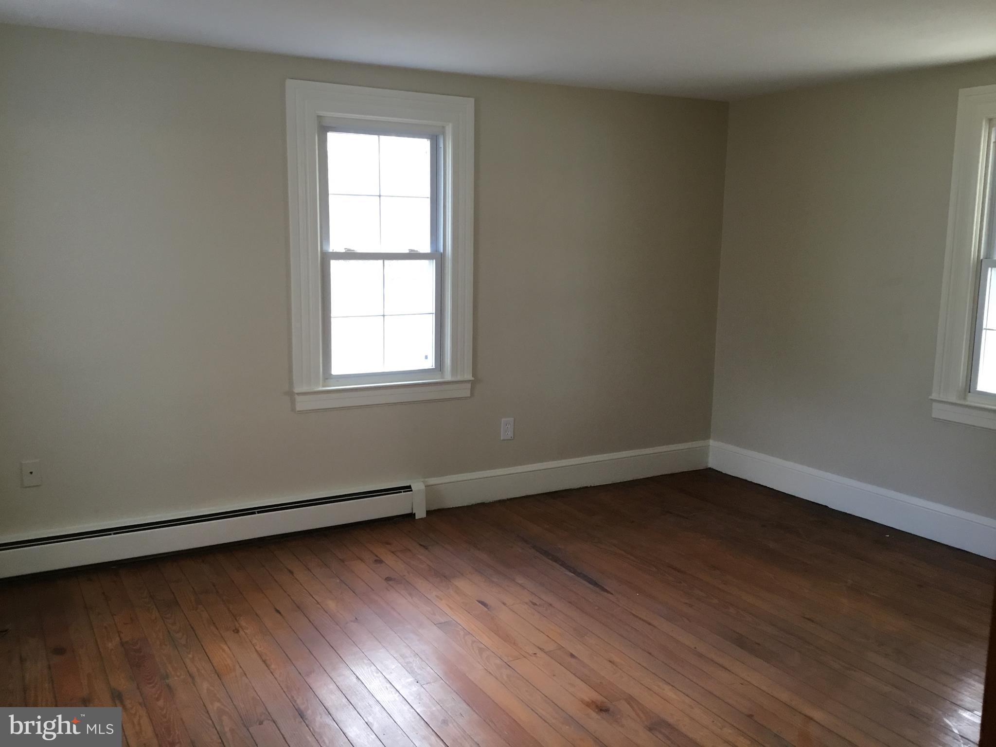 6414 Balls Mill Road Midland, VA 22728 - Photo 7 of 7 Interior (General)