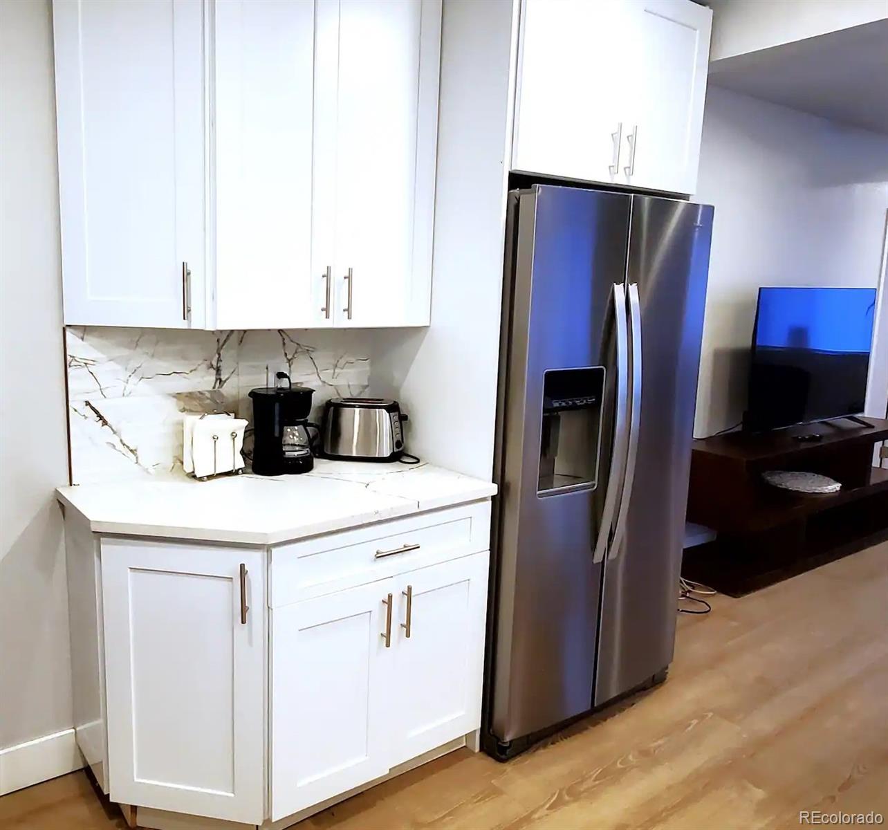 42 South Hooker Street Denver, CO 80219 - Photo 3 of 17