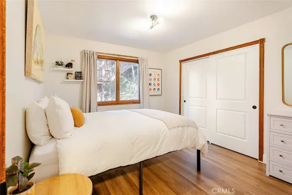 $3,250 | 24656 Bernard Drive, Crestline, CA 92325