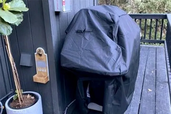 $3,250 | 24656 Bernard Drive, Crestline, CA 92325