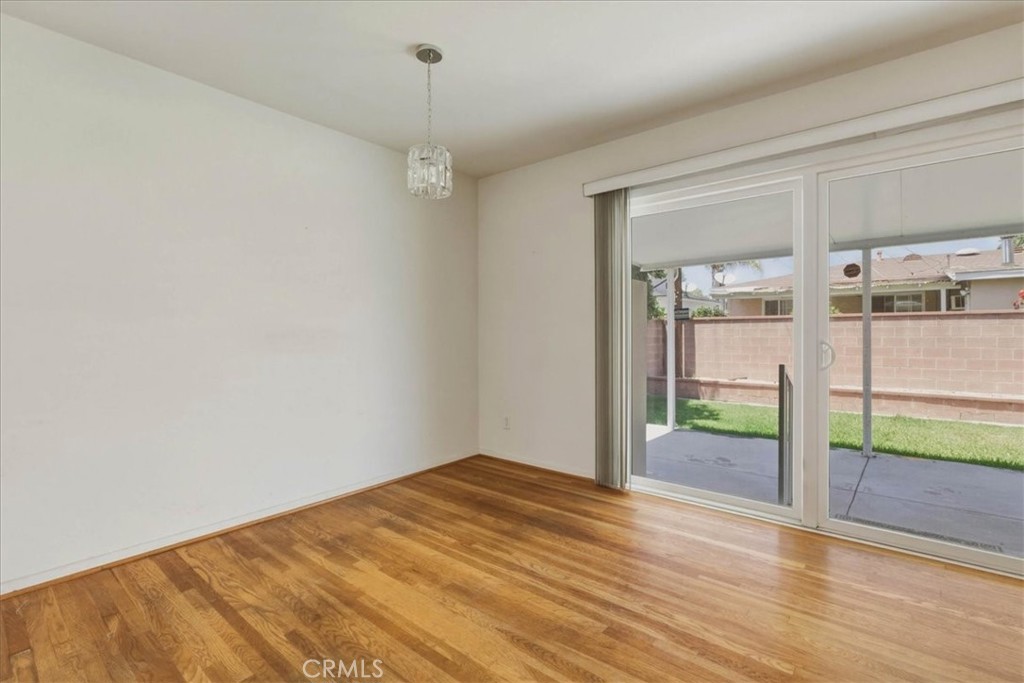 10225 Foster Road Downey, CA 90242 - Photo 9 of 34