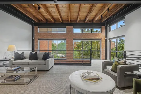 $1,495,000 | 2967 Magnolia Hill Court, Dallas, TX 75201