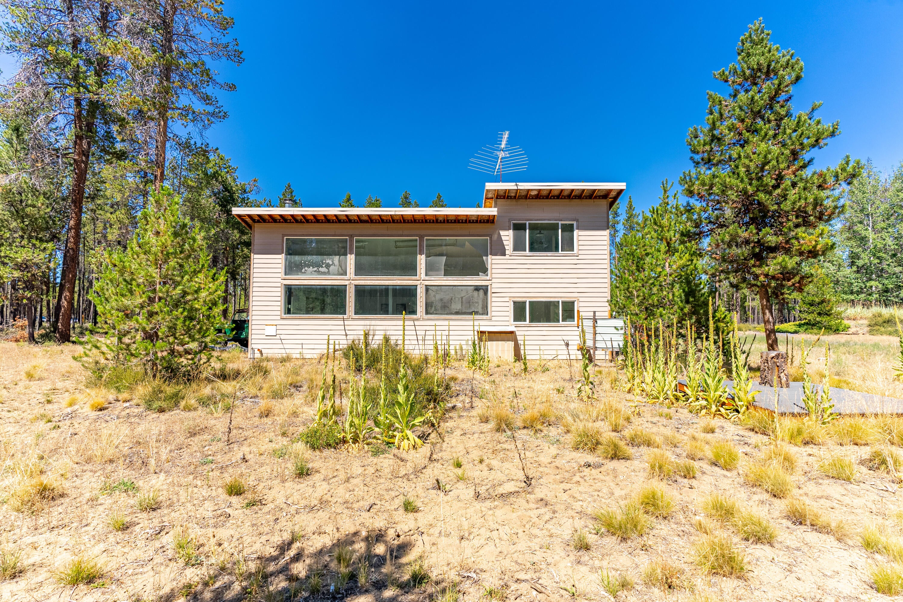 55236 Homestead Way Bend, OR 97707 - Photo 14 of 17 14.0