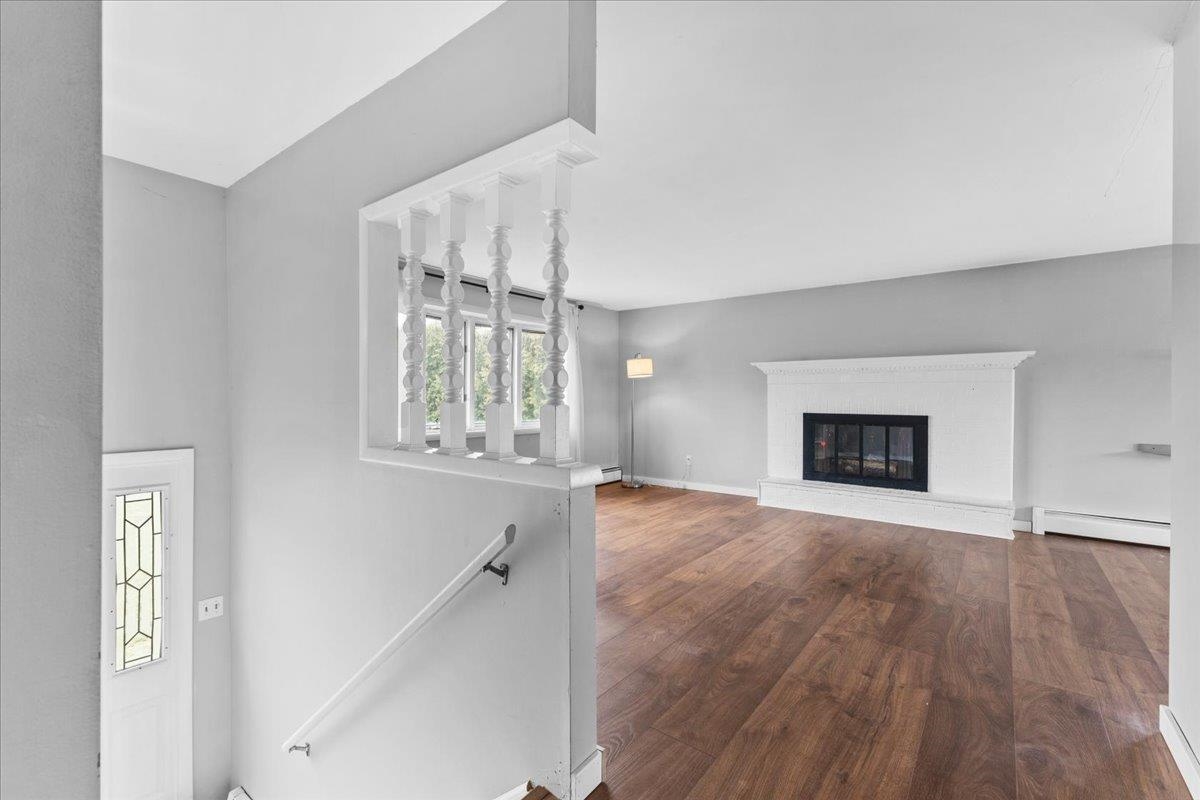 92 Dunlop Way Colchester, VT 05446 - Photo 4 of 46