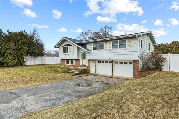 $549,000 | 92 Dunlop Way, Colchester, VT 05446