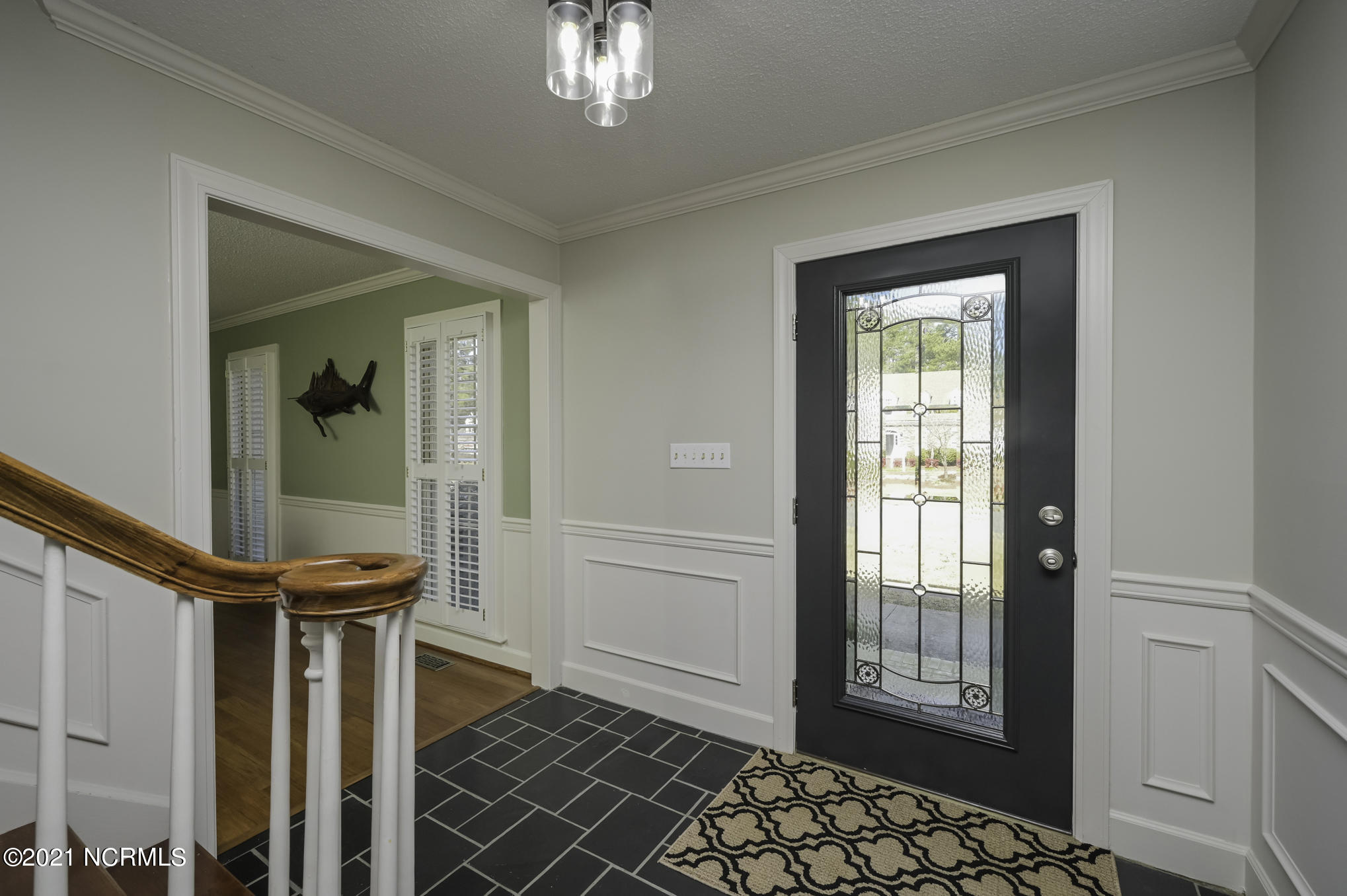 500 Alderson Road Washington, NC 27889 - Photo 3 of 52 Foyer