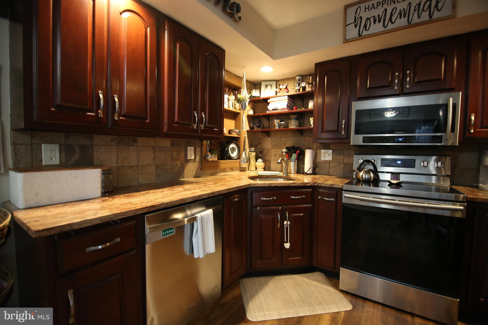 5 Circle Road Levittown, PA 19057 - Photo 11 of 27