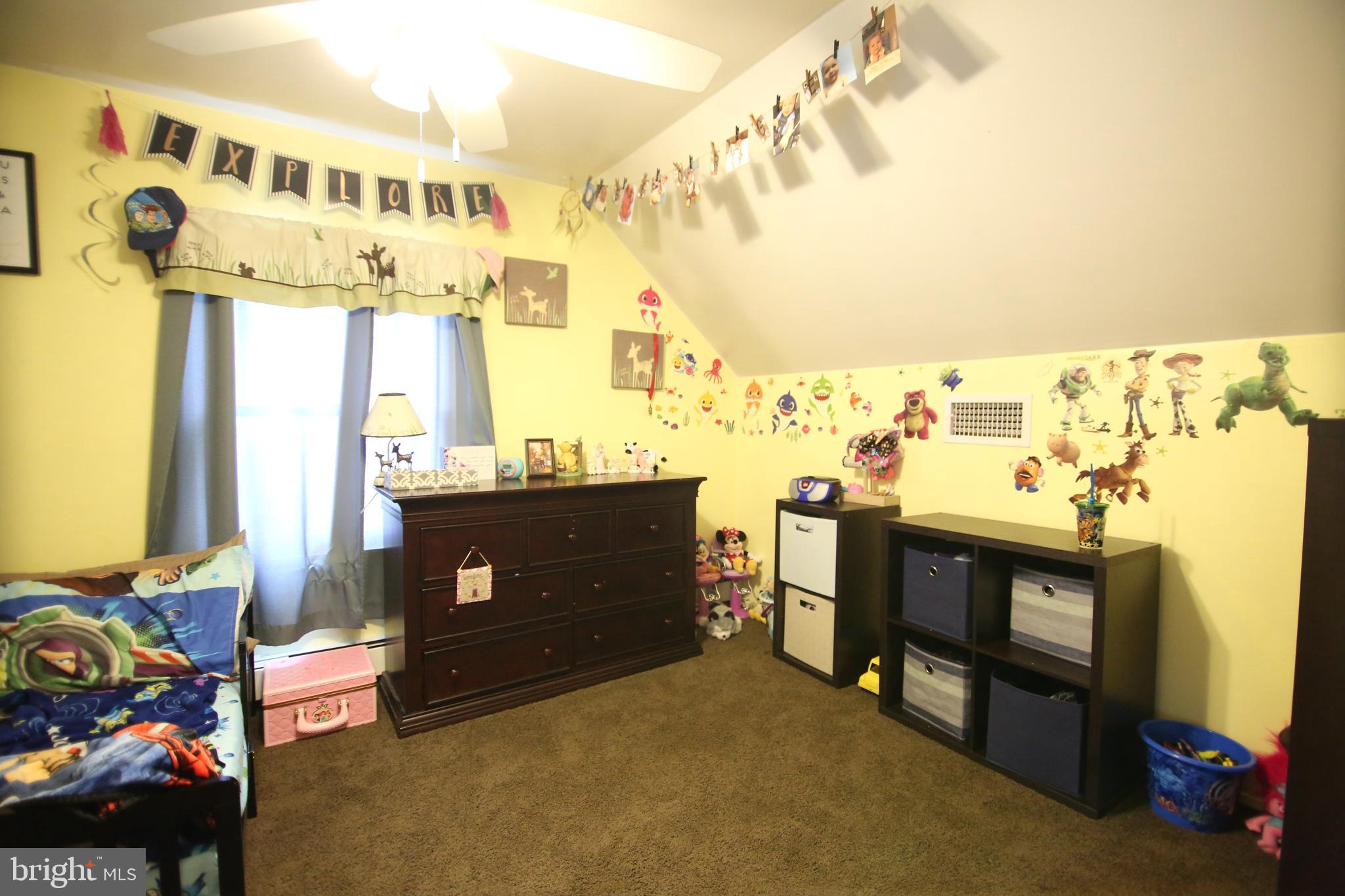 5 Circle Road Levittown, PA 19057 - Photo 24 of 27
