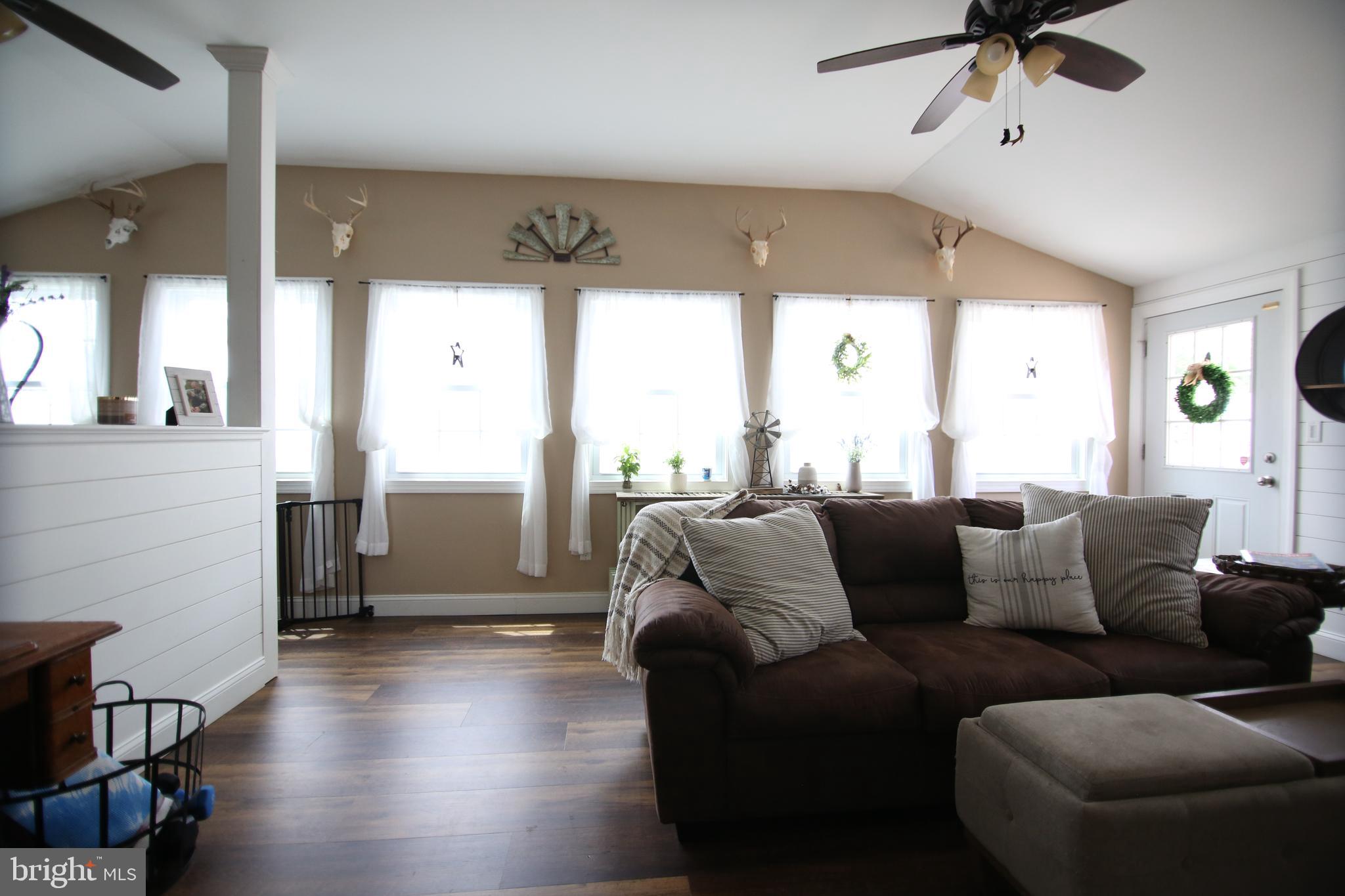 5 Circle Road Levittown, PA 19057 - Photo 6 of 27