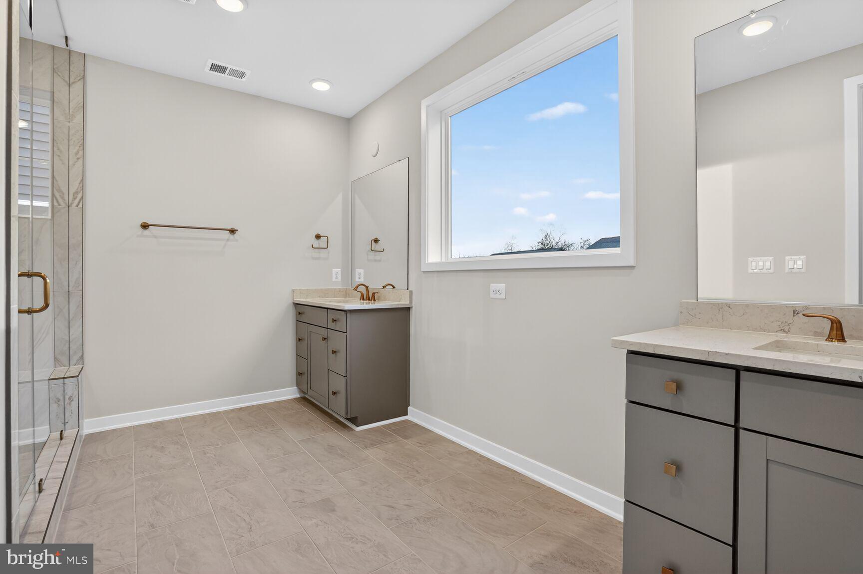 22745 Stratus Place Ashburn, VA 20148 - Photo 13 of 25