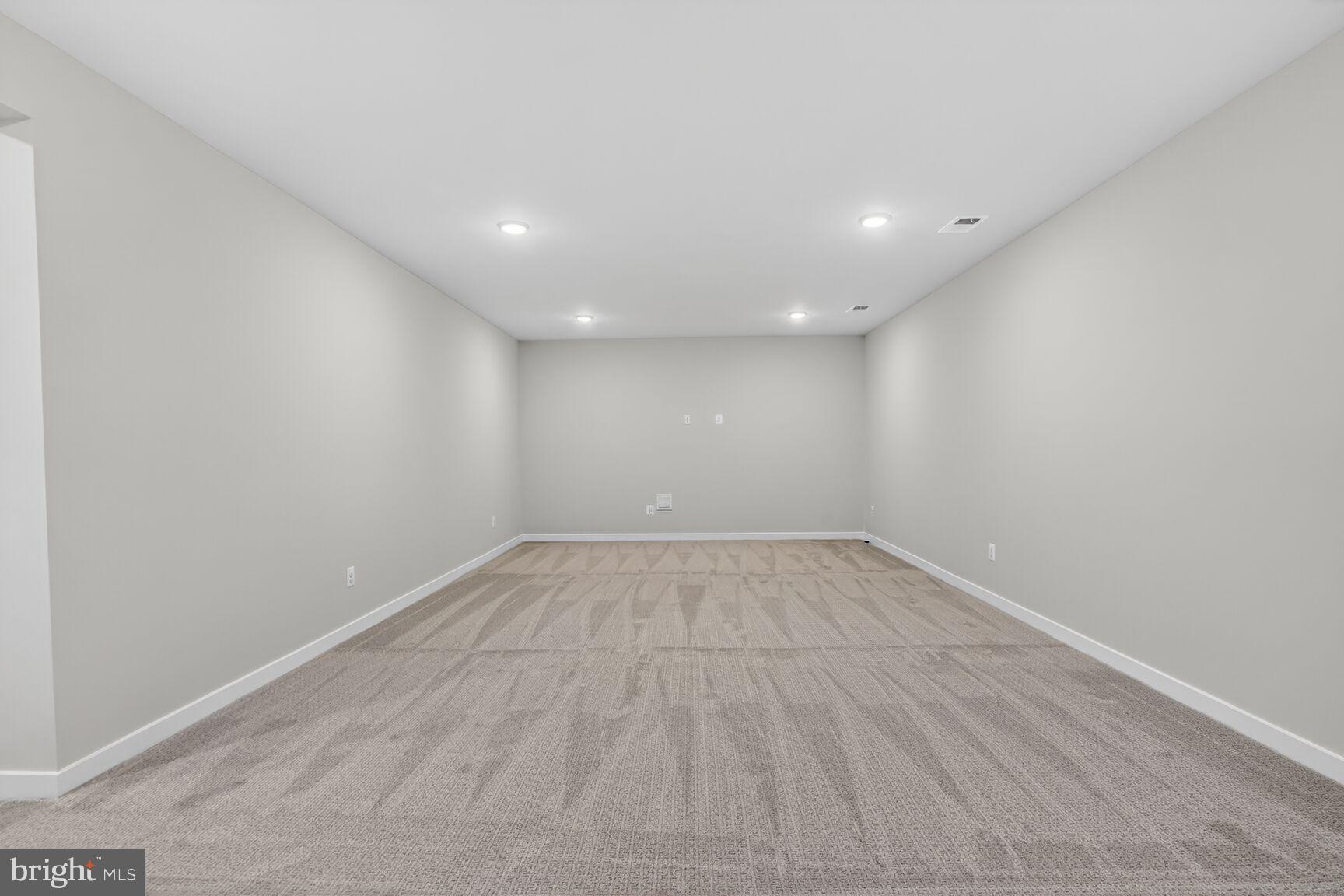 22745 Stratus Place Ashburn, VA 20148 - Photo 23 of 25