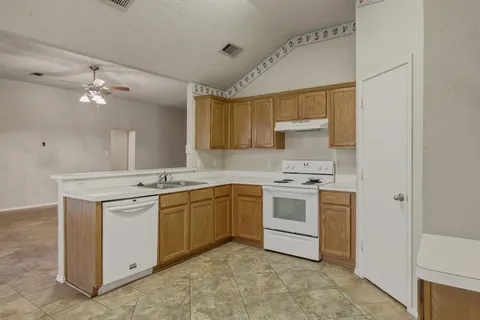 $349,900 | 1714 Crestmeadow Lane, Mansfield, TX 76063
