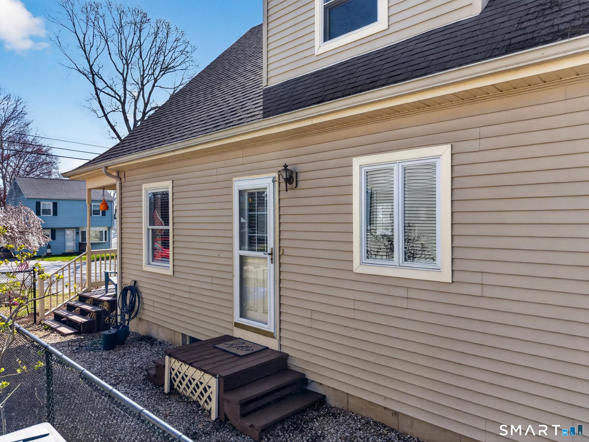 68 Hillcrest Road East Lyme, CT 06357 - Photo 24 of 40