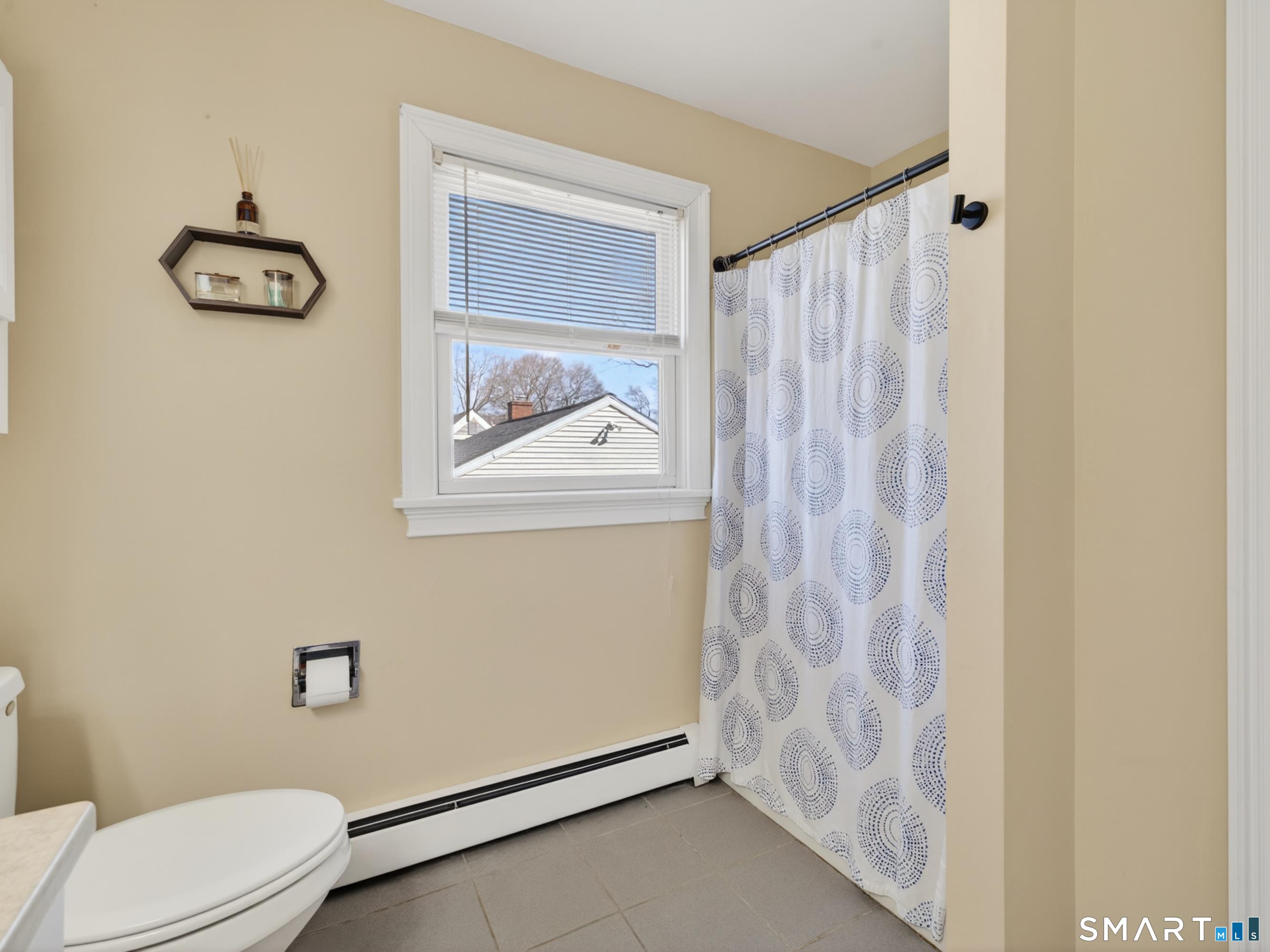 68 Hillcrest Road East Lyme, CT 06357 - Photo 28 of 40