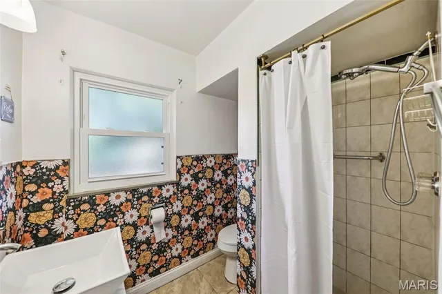 $187,500 | 14 Dell Avenue, East Alton, IL 62024