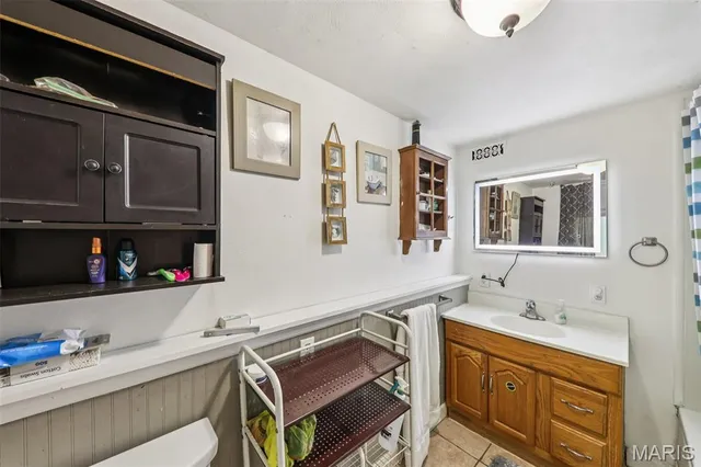 $187,500 | 14 Dell Avenue, East Alton, IL 62024