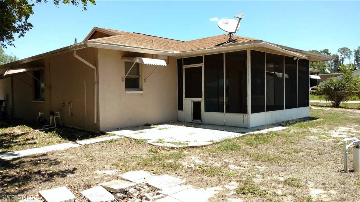 7550 Garry Road Fort Myers, FL 33967 - Photo 22 of 23 a front view of a house