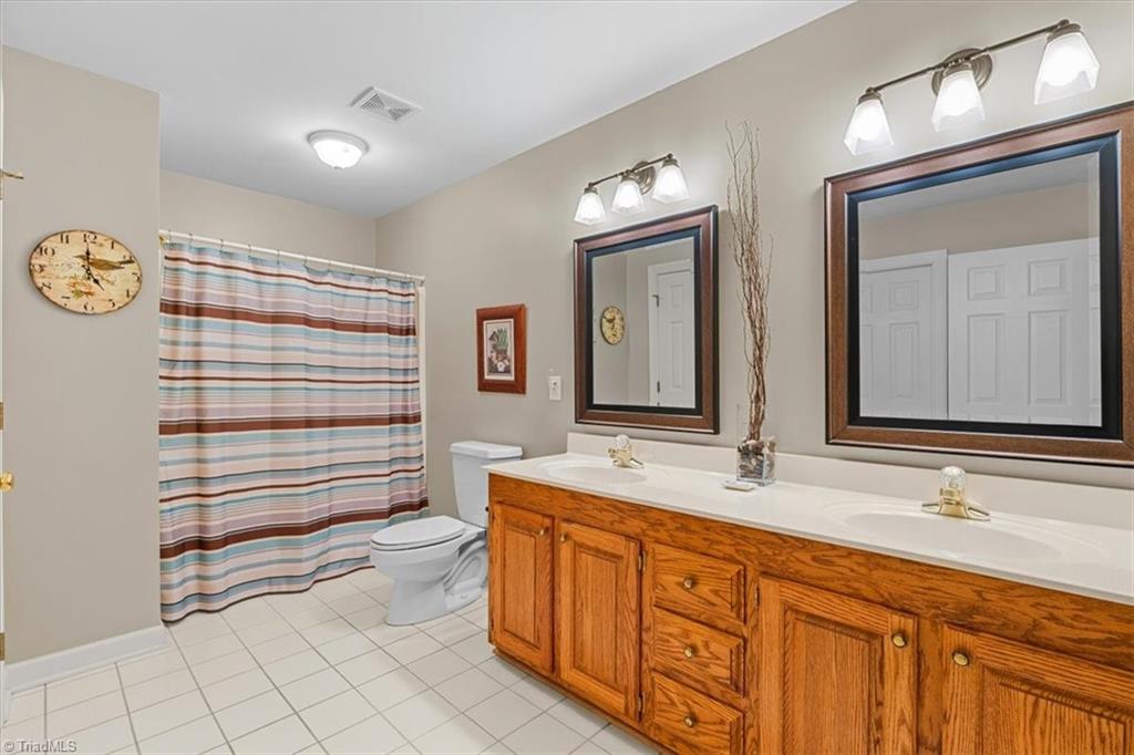 6605 Stonecroft Drive Oak Ridge, NC 27310 - Photo 28 of 50