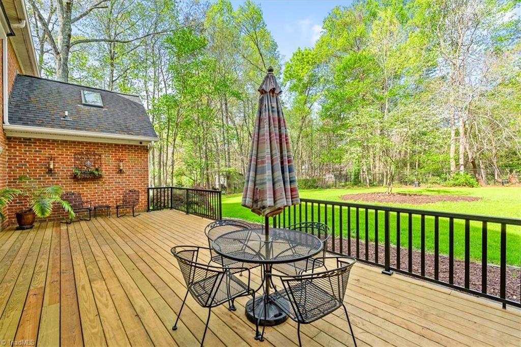 6605 Stonecroft Drive Oak Ridge, NC 27310 - Photo 35 of 50