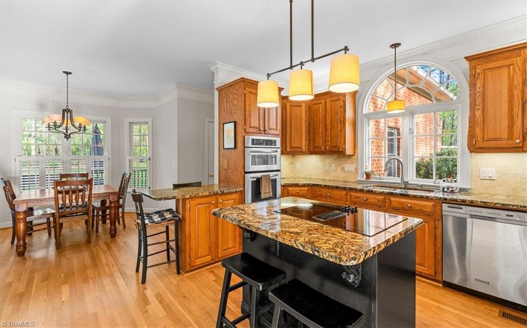 6605 Stonecroft Drive Oak Ridge, NC 27310 - Photo 9 of 50