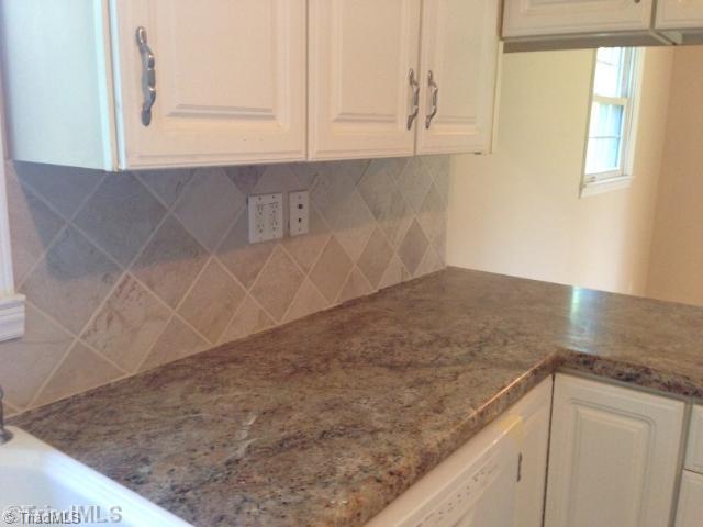 245 Jarvis Road Advance, NC 27006 - Photo 4 of 13 Kitchen.