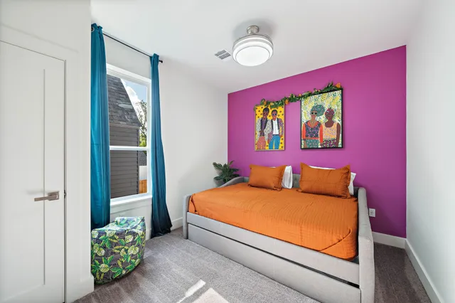 $4,500 | 207 East 38th Street, Houston, TX 77018