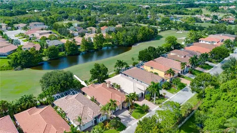 $669,000 | 814 Southwest Palm Cove Drive, Palm City, FL 34990