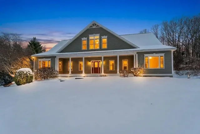 $999,000 | 30 Horizon Drive, Goffstown, NH 03045