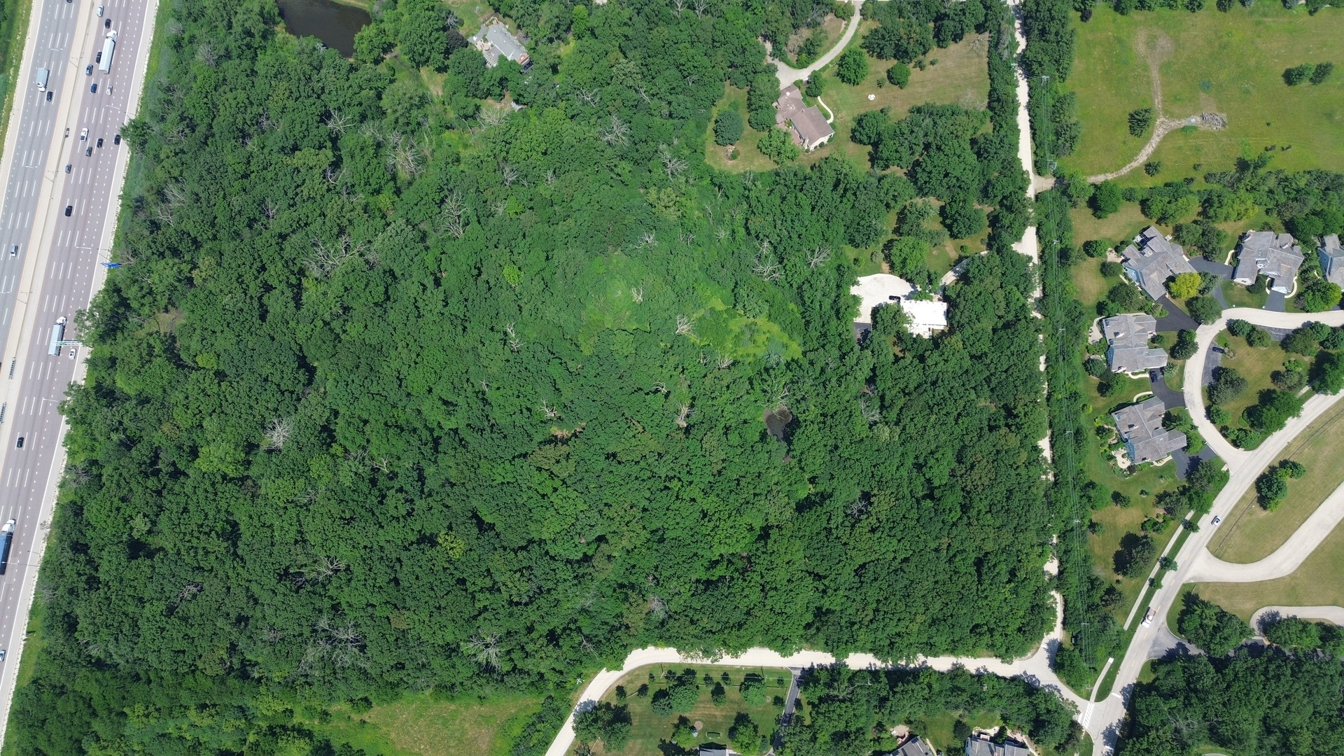 2150 Saunders Road Lake Forest, IL 60045 - Photo 4 of 4