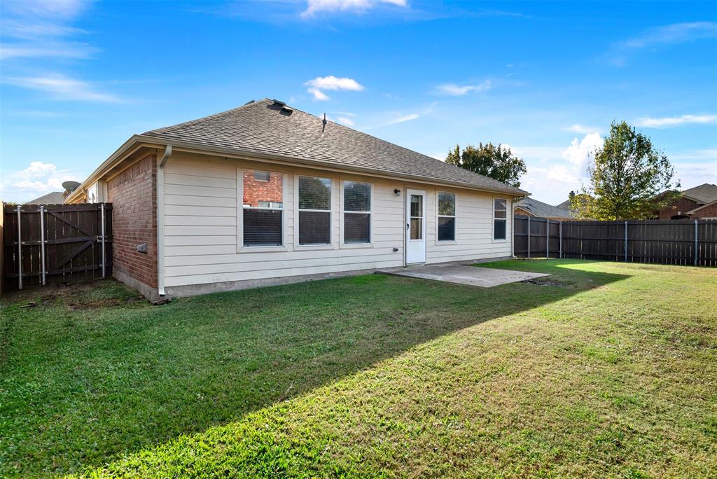 3601 Cottonwood Road Melissa, TX 75454 - Photo 28 of 36 a view of a house with backyard and sitting area