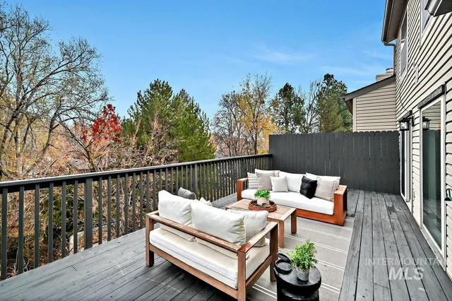 $699,900 | 2934 North Mountain Road, Boise, ID 83702