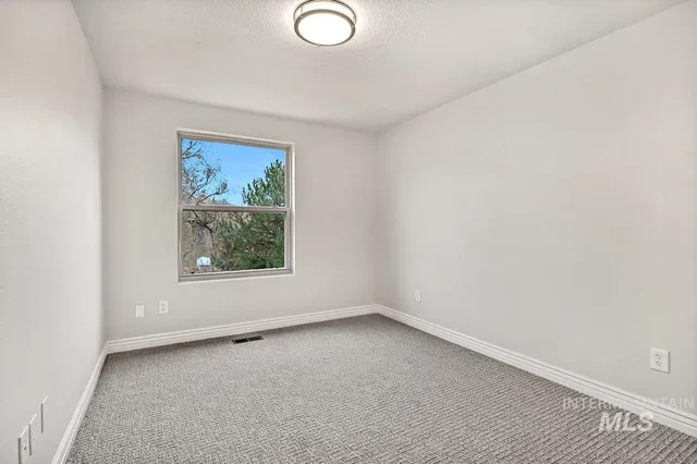 $699,900 | 2934 North Mountain Road, Boise, ID 83702